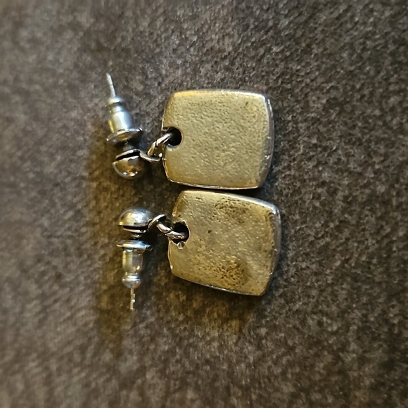 3/$30 VTG Glitter Green Heart Coquette Metal Post Dangle Earrings - Picture 3 of 5